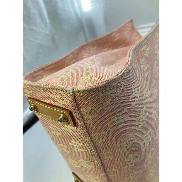 DOONEY & BOURKE LIGHT PINK SIGNATURE PRINT CANVAS SHOULDER BAG - Picture 9 of 16